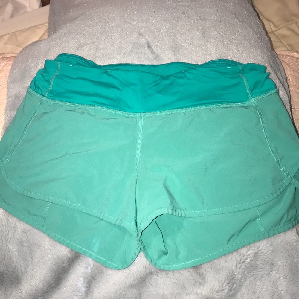 Lululemon size 6 Shorts